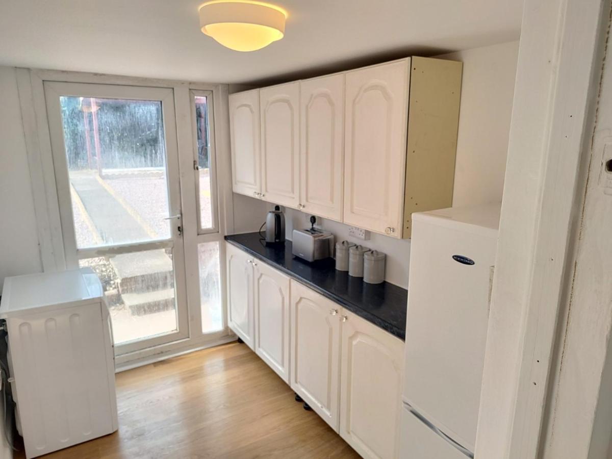 Wavertree Drive 3 Bed Contractor Home In Leicester Zewnętrze zdjęcie